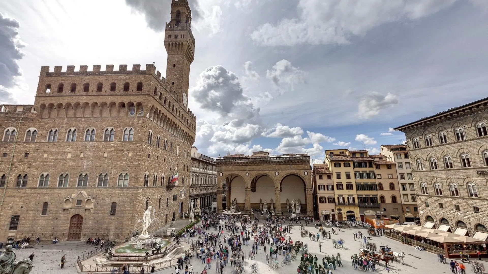 Le Farine Della Signoria Apartments By Mamo Firenze Italia