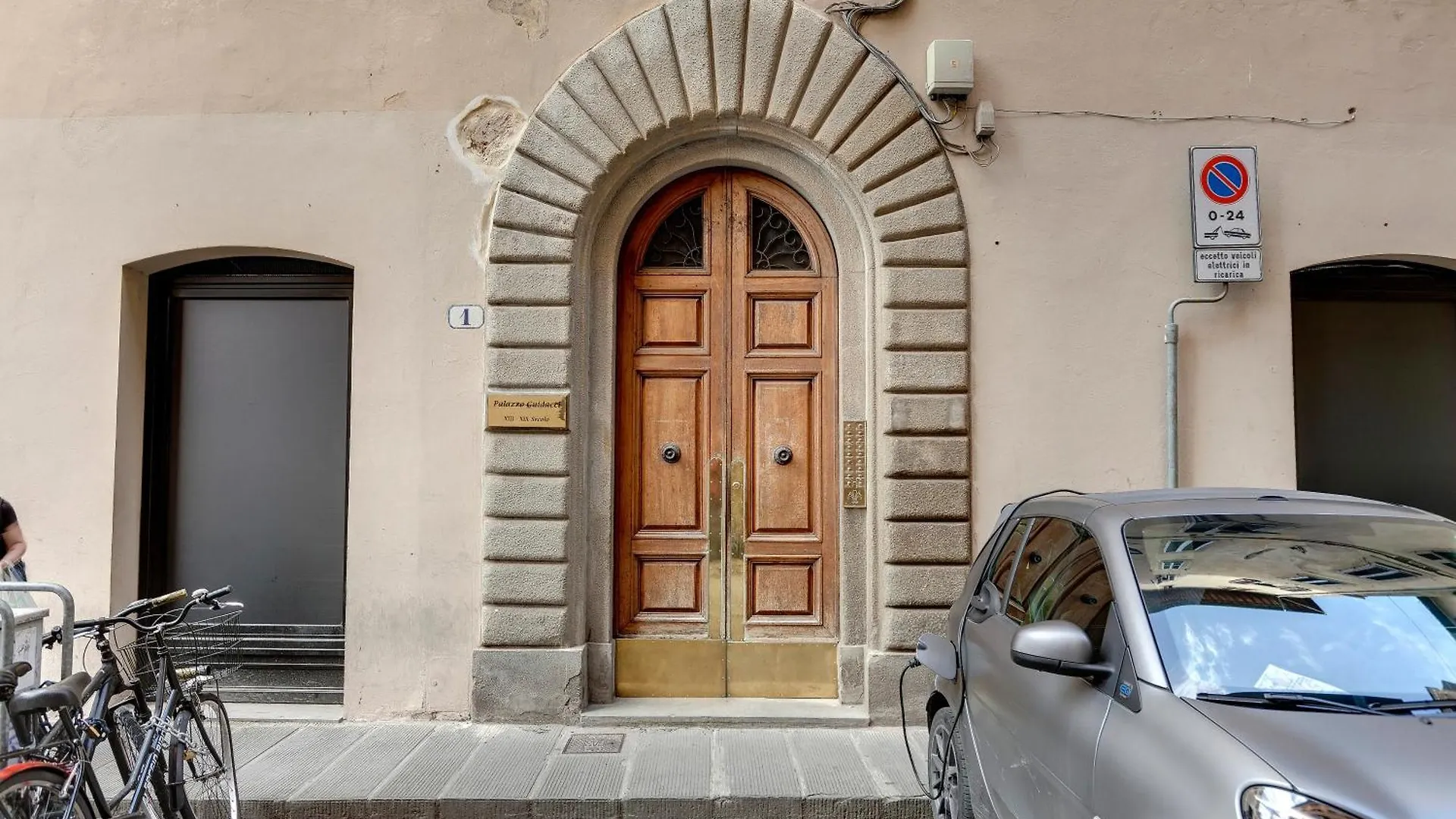 Le Farine Della Signoria Apartments By Mamo Florencia