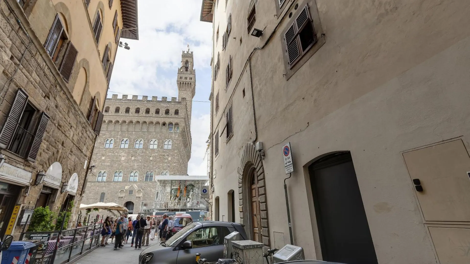 Le Farine Della Signoria Apartments By Mamo Florencia