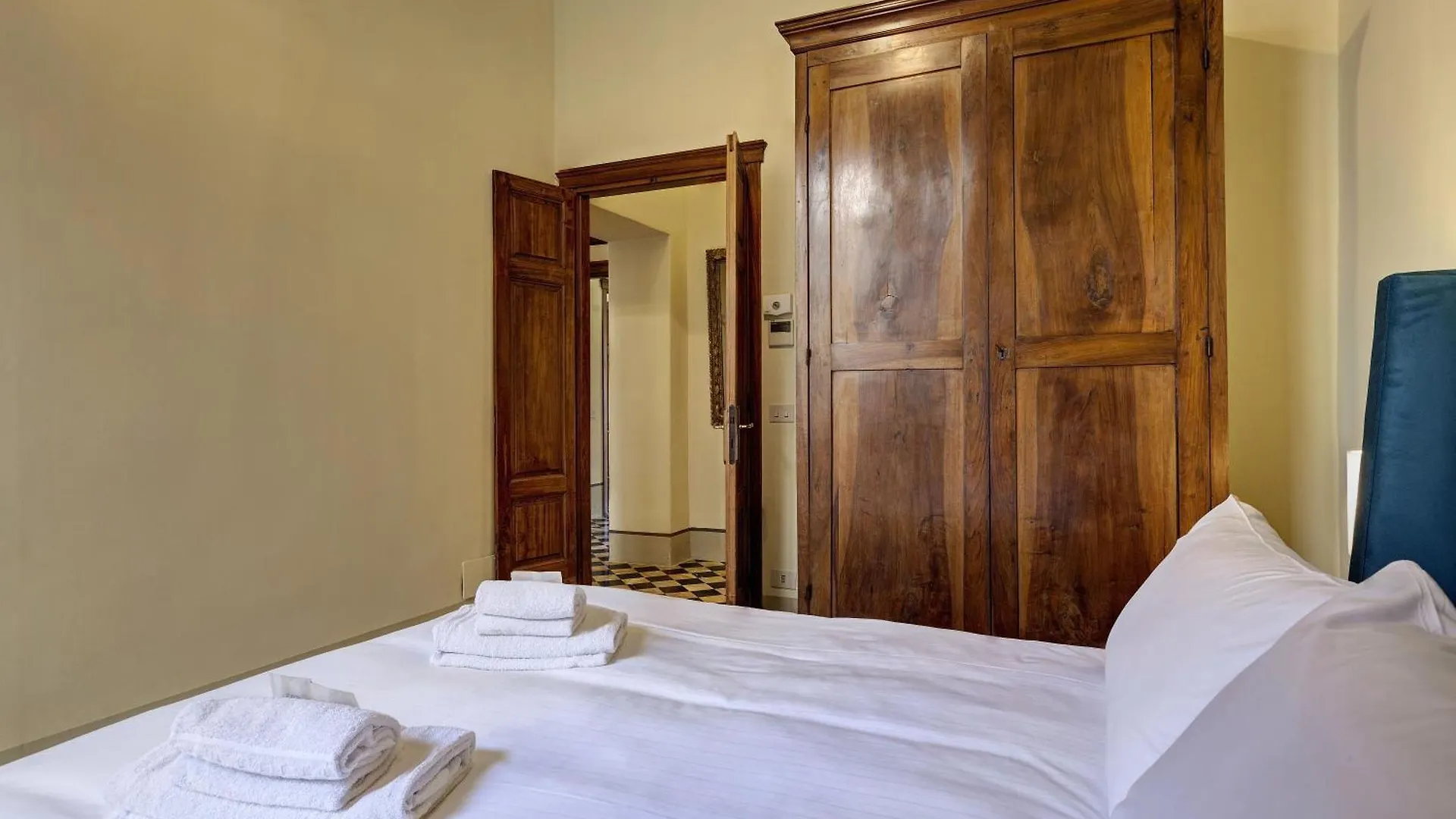 Le Farine Della Signoria Apartments By Mamo Florencia