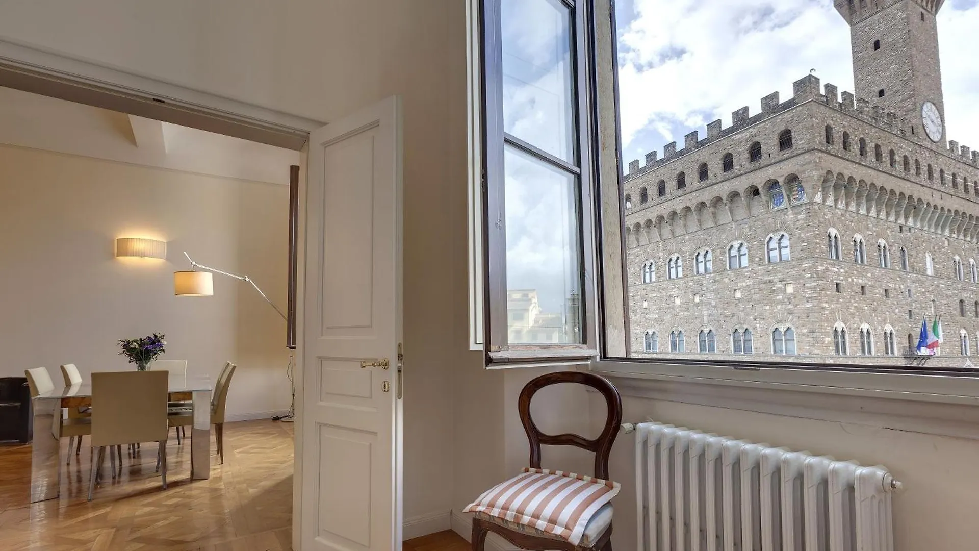 Le Farine Della Signoria Apartments By Mamo Florencia Italia