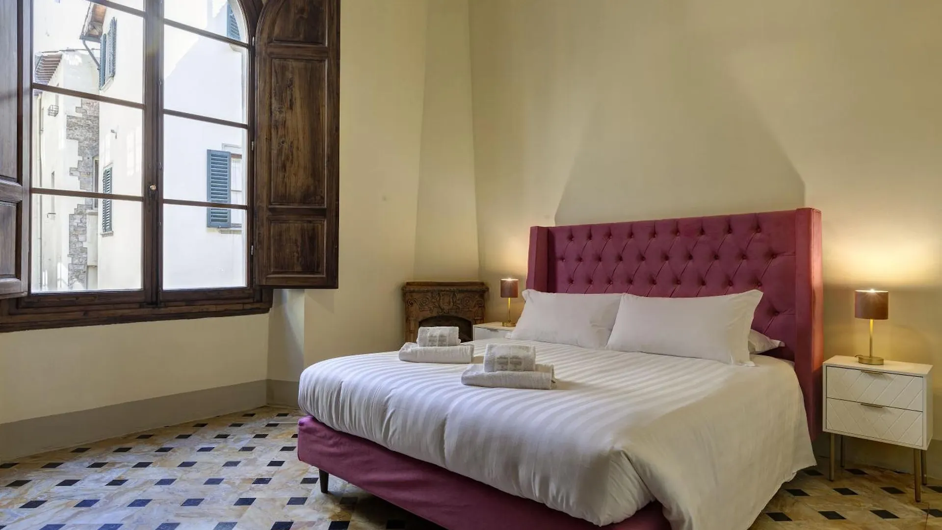 Le Farine Della Signoria Apartments By Mamo Florencia